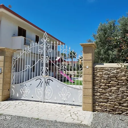 Calipso - In Con Giardino E Wi-fi * Isola Di Capo Rizzuto